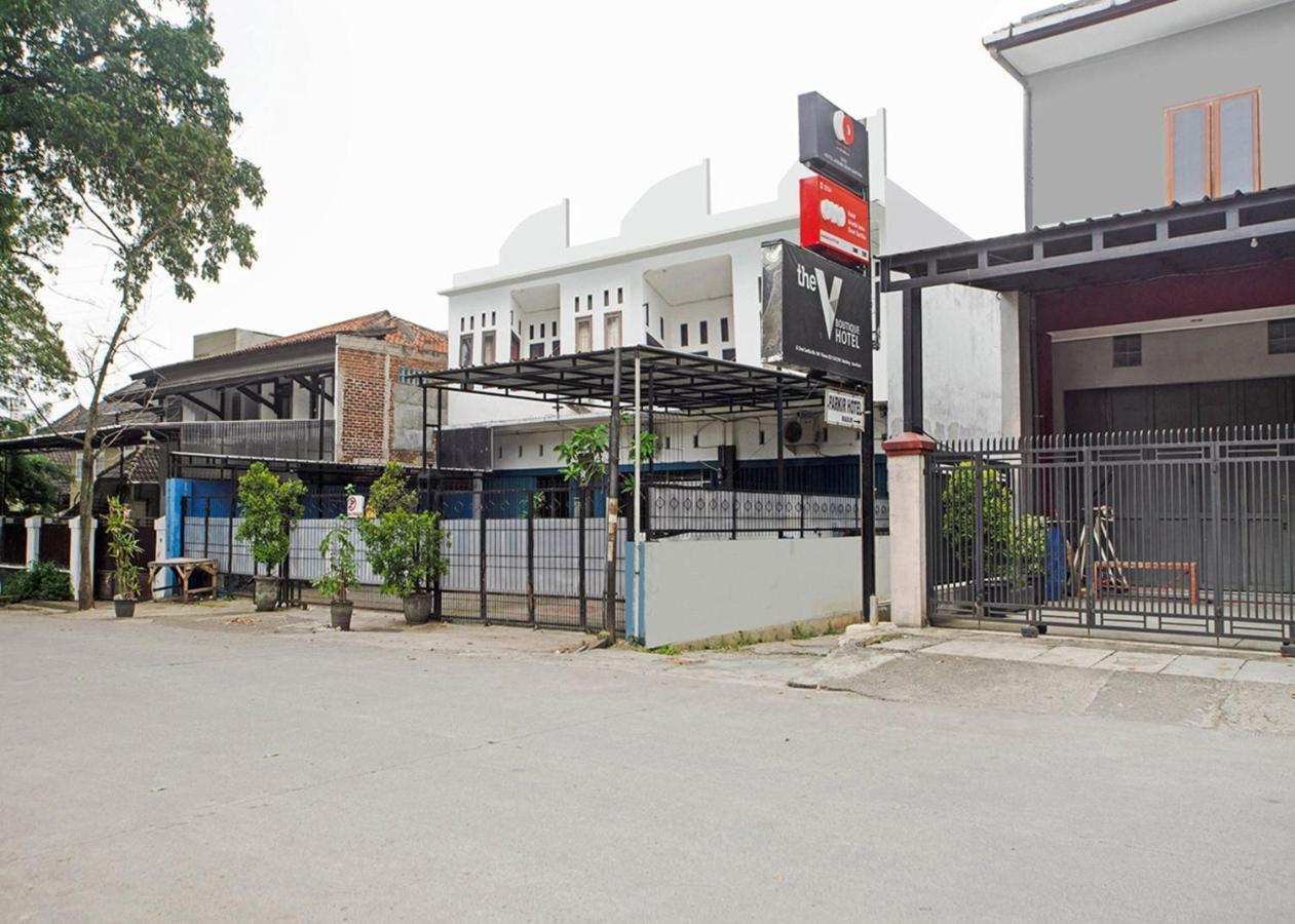 Oyo 2554 Hotel Arimbi Lama Dewi Sartika Μπαντούνγκ Εξωτερικό φωτογραφία