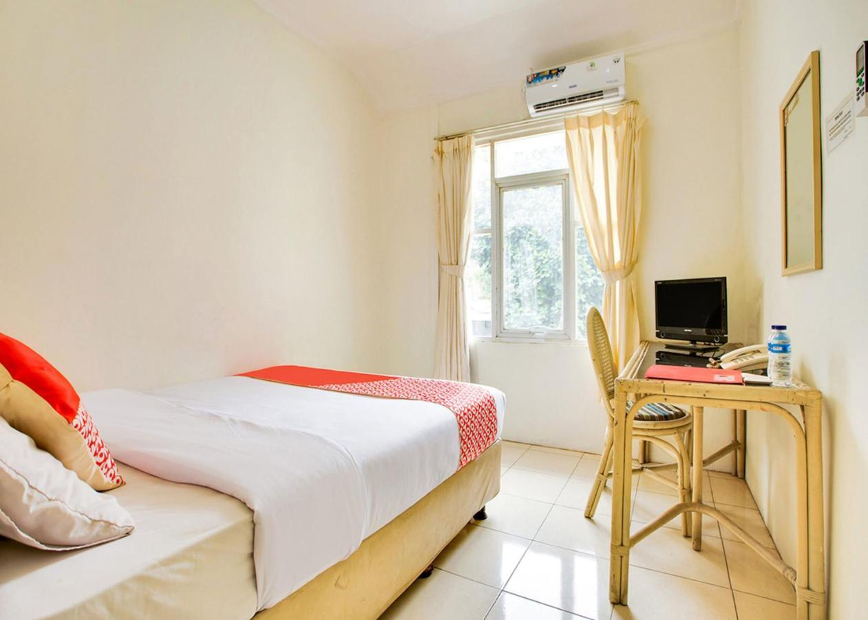 Oyo 2554 Hotel Arimbi Lama Dewi Sartika Μπαντούνγκ Εξωτερικό φωτογραφία