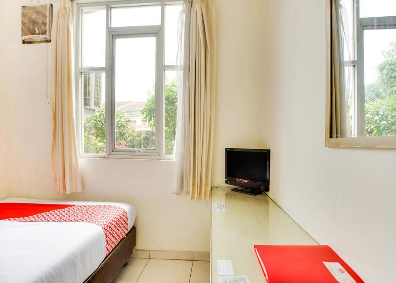 Oyo 2554 Hotel Arimbi Lama Dewi Sartika Μπαντούνγκ Εξωτερικό φωτογραφία